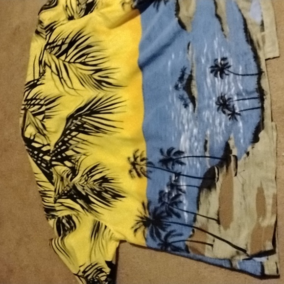 Vintage Maui Maui Hawaiian Print Shirt - Yellow and Blue - Picture 6 of 6